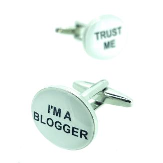 Gemelos para camisa Trust Me I´m A Blogger-Gemelolandia
