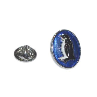 Pin de Solapa Pingüino Oval